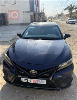 تۆیۆتا کامری